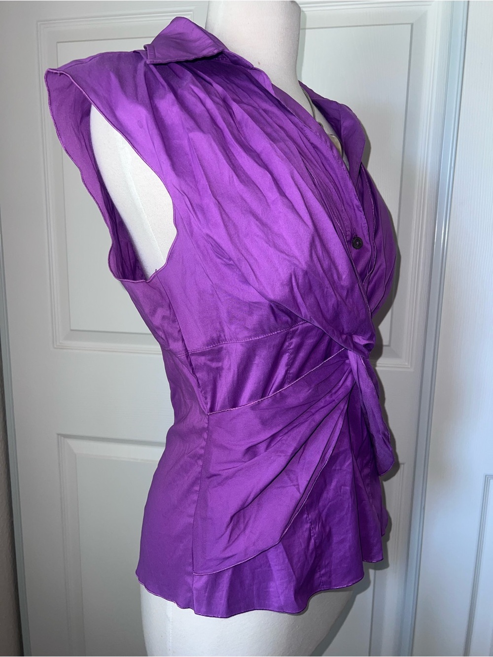 Trina Turk Vibrant Purple Sleeveless Twist-Front Blouse - Picture 6 of 9
